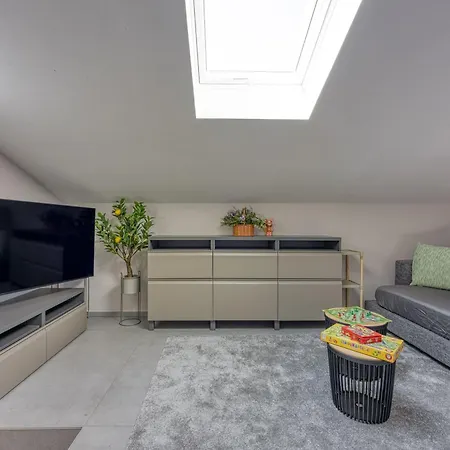 Aria With Heated Pool And Whirlpool - Happy