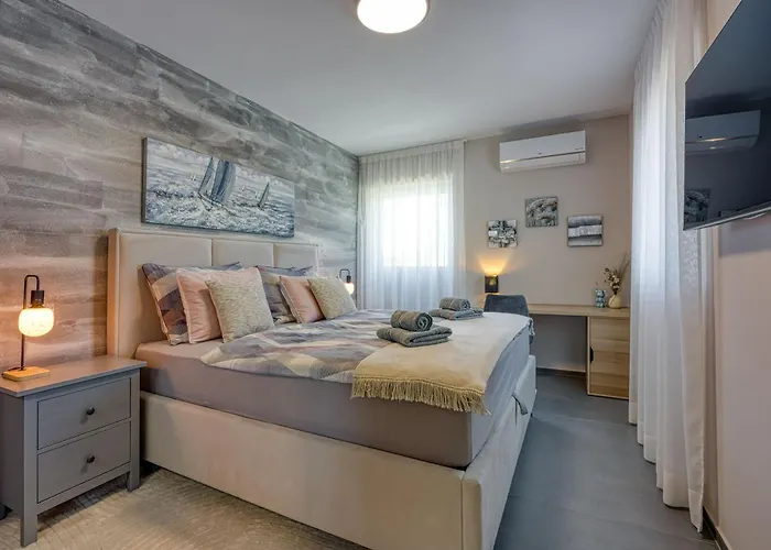 Aria With Heated Pool And Whirlpool - Happy Casa vacanze