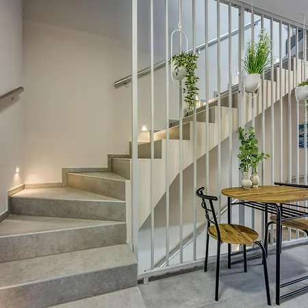 Aria With Heated Pool And Whirlpool - Happy *