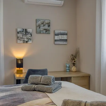 Aria With Heated Pool And Whirlpool - Happy *