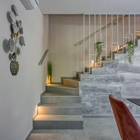 Apartment Aria With Heated Pool And Whirlpool - Happy