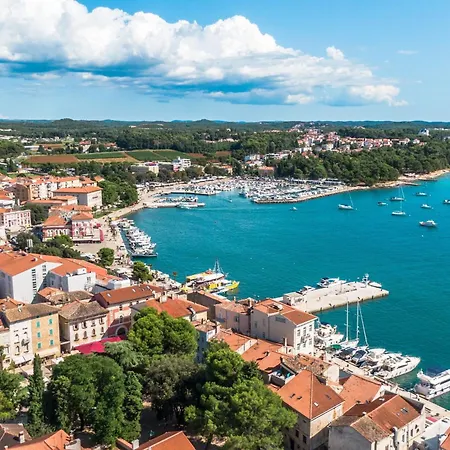 Aria With Heated Pool And Whirlpool - Happy