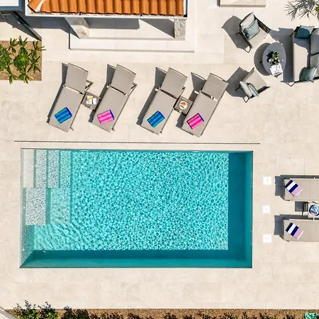 Aria With Heated Pool And Whirlpool - Happy Сasa de vacaciones