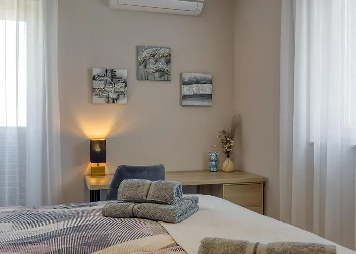 Aria With Heated Pool And Whirlpool - Happy *